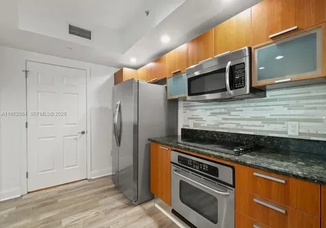 231 Riverside Drive Holly Hill Other City - In The State Of Florida FL 32117