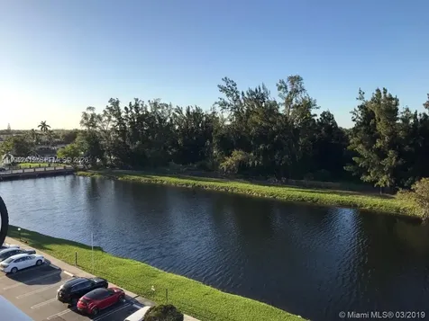 16465 NE 22nd Avenue North Miami Beach FL 33160