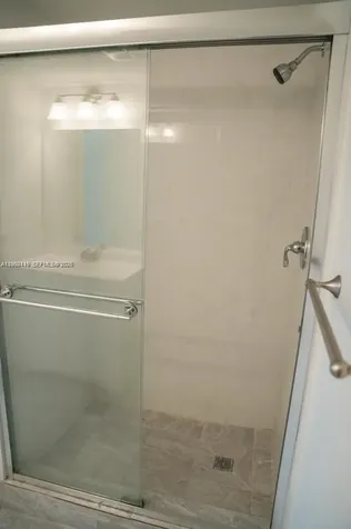 16465 NE 22nd Avenue North Miami Beach FL 33160