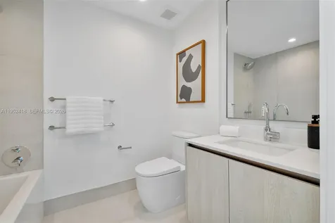9221 E Bay Harbor Bay Harbor Islands FL 33154