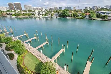9221 E Bay Harbor Bay Harbor Islands FL 33154