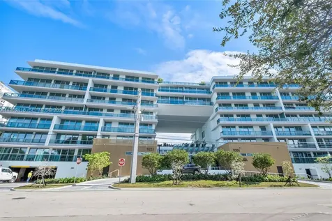 9221 E Bay Harbor Bay Harbor Islands FL 33154
