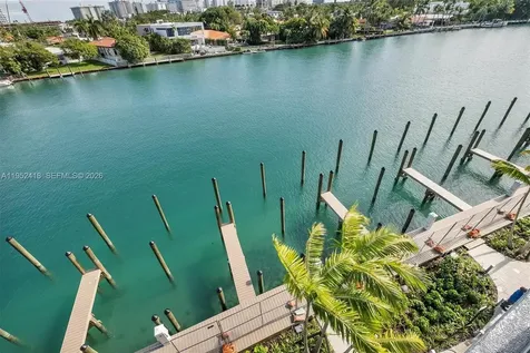 9221 E Bay Harbor Bay Harbor Islands FL 33154