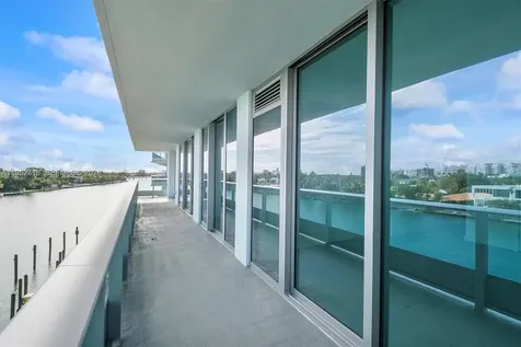 9221 E Bay Harbor Bay Harbor Islands FL 33154