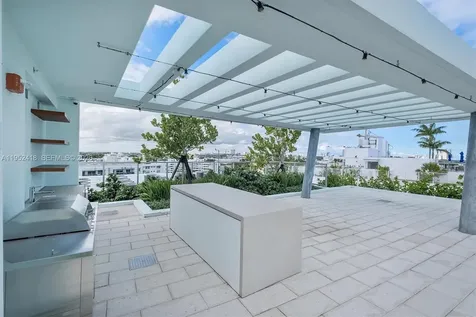9221 E Bay Harbor Bay Harbor Islands FL 33154