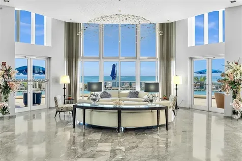 17201 Collins Ave+den Sunny Isles Beach FL 33160
