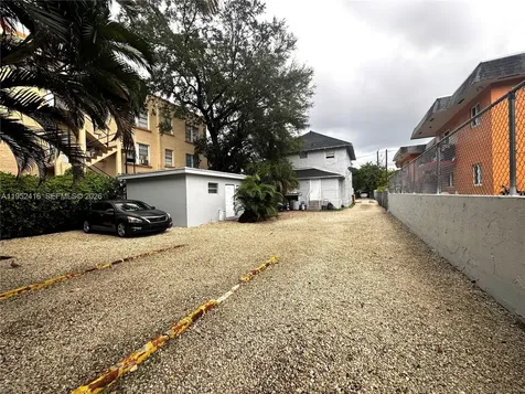 529 SW 3rd Street Miami FL 33130