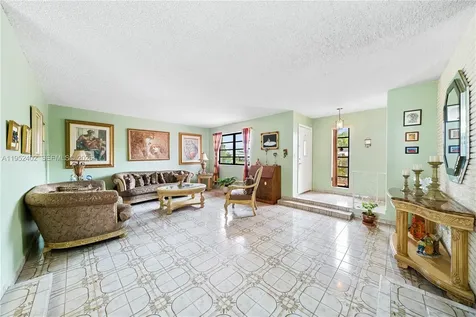 9590 SW 51st Terrace Miami FL 33165