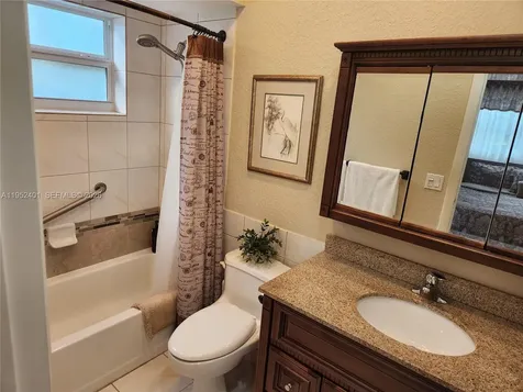 5100 NW 35th Street Tamarac FL 33319