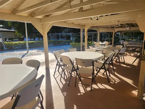 5100 NW 35th Street Lauderdale Lakes FL 33319