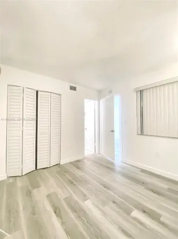 2575 SW 27th Avenue Miami FL 33133