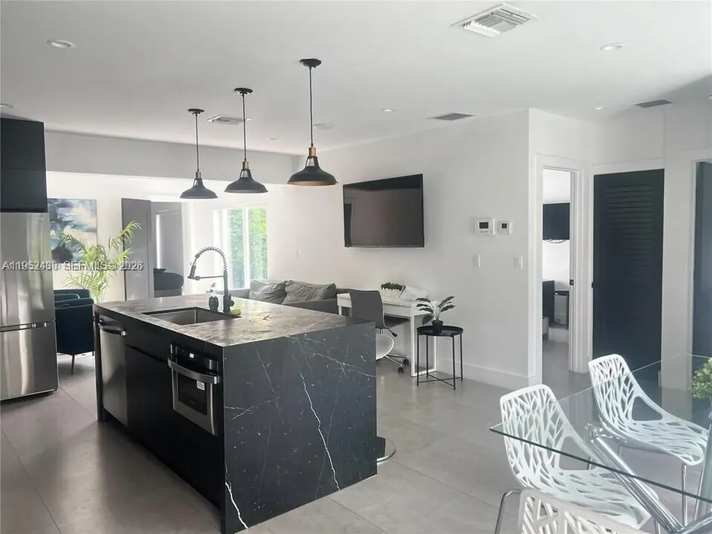 15 NW 52nd Street Miami FL 33127