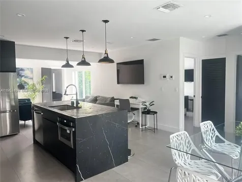 15 NW 52nd Street Miami FL 33127