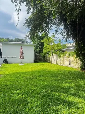 15 NW 52nd Street Miami FL 33127