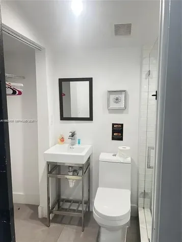 15 NW 52nd Street Miami FL 33127