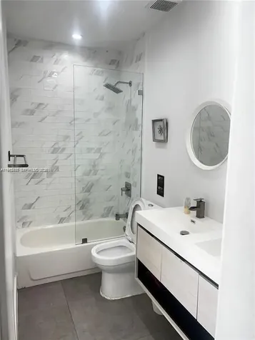 15 NW 52nd Street Miami FL 33127