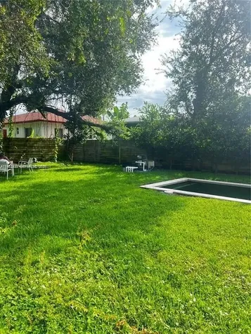 15 NW 52nd Street Miami FL 33127