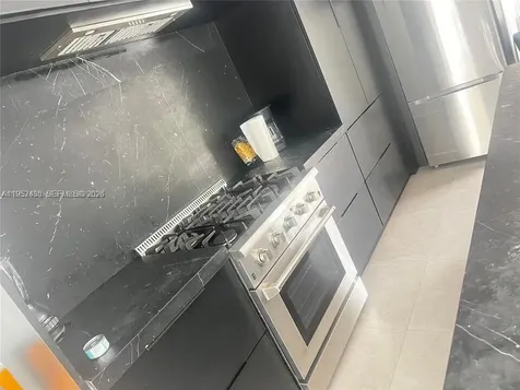 15 NW 52nd Street Miami FL 33127