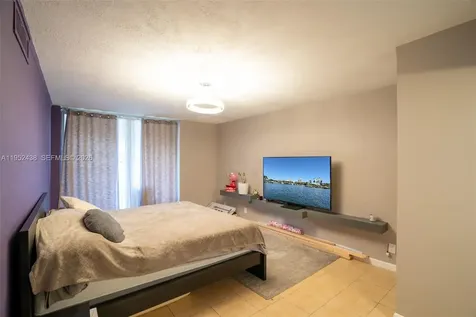 2101 Atlantic Shores Boulevard Hallandale Beach FL 33009