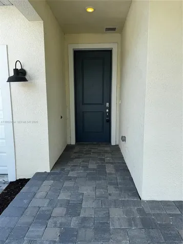 6712 NW Cloverdale Avenue Port St. Lucie FL 34987