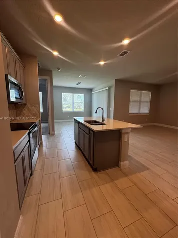 6712 NW Cloverdale Avenue Port St. Lucie FL 34987