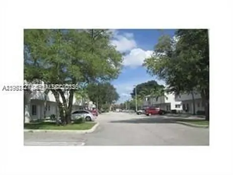 3926 SW 52nd Avenue Pembroke Park FL 33023