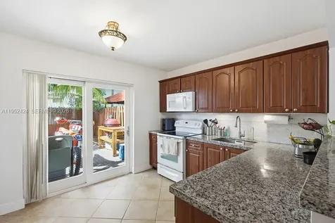 560 NW 82nd Place Miami FL 33126