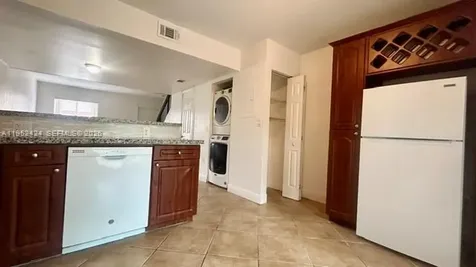 560 NW 82nd Place Miami FL 33126