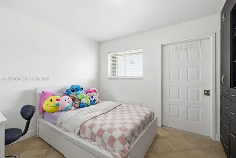 560 NW 82nd Place Miami FL 33126