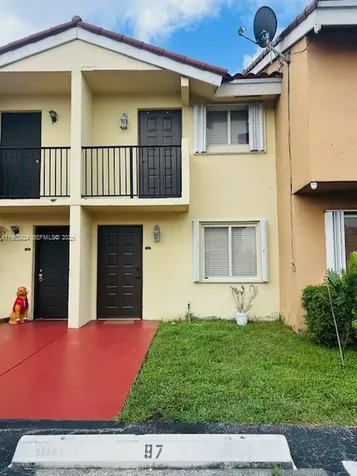 560 NW 82nd Place Miami FL 33126