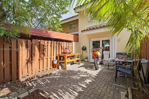560 NW 82nd Place Miami FL 33126
