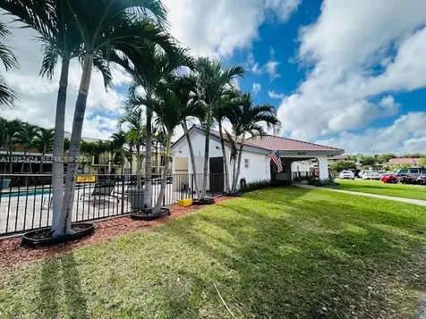 560 NW 82nd Place Miami FL 33126