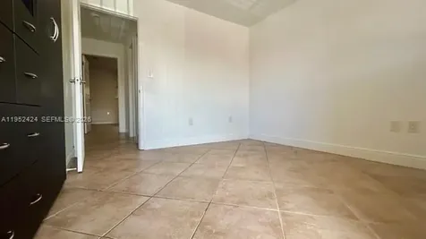 560 NW 82nd Place Miami FL 33126