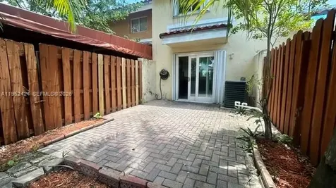 560 NW 82nd Place Miami FL 33126