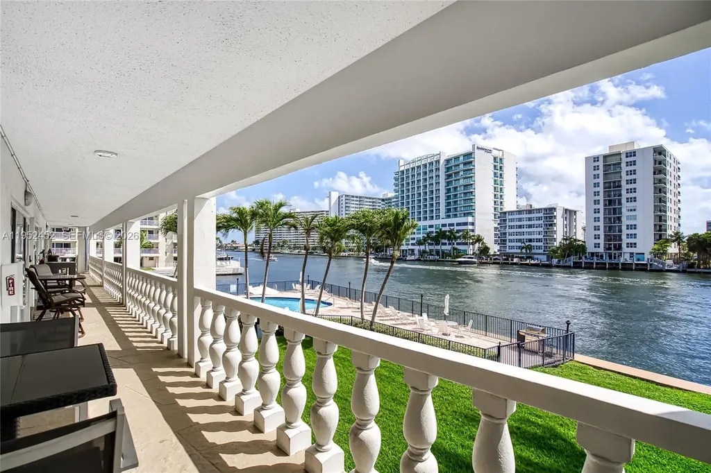 2895 NE 32nd Street Fort Lauderdale FL 33306