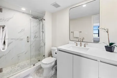 4000 Towerside Terrace Miami FL 33138