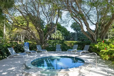 4000 Towerside Terrace Miami FL 33138