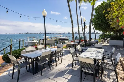 4000 Towerside Terrace Miami FL 33138
