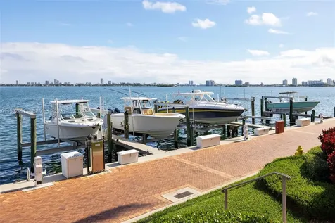 4000 Towerside Terrace Miami FL 33138