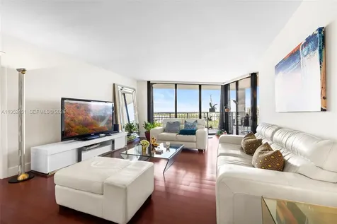 4000 Towerside Terrace Miami FL 33138
