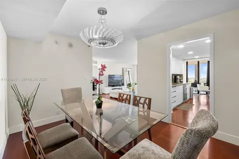 4000 Towerside Terrace Miami FL 33138