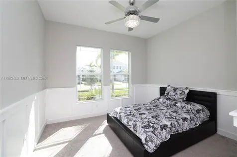 5669 Liberty Lane Westlake FL 33470