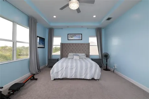 5669 Liberty Lane Westlake FL 33470