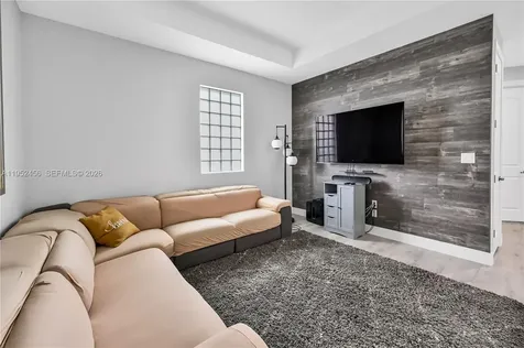 8645 NW 39th Court Coral Springs FL 33065