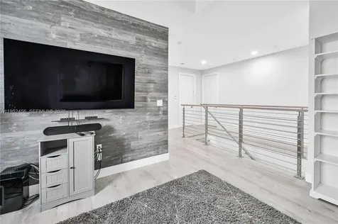 8645 NW 39th Court Coral Springs FL 33065