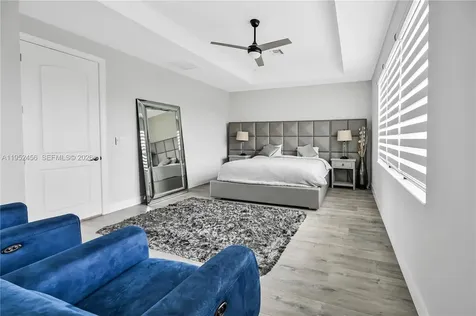 8645 NW 39th Court Coral Springs FL 33065