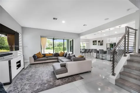 8645 NW 39th Court Coral Springs FL 33065