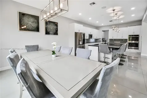 8645 NW 39th Court Coral Springs FL 33065