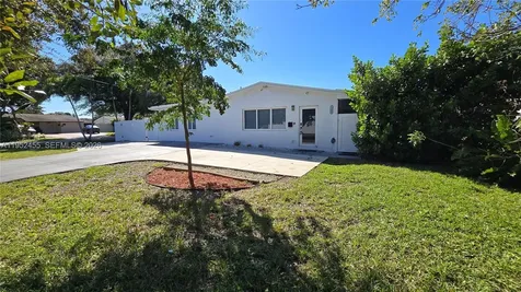 Hollywood FL 33024