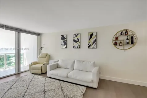 100 Bayview Drive Sunny Isles Beach FL 33160
